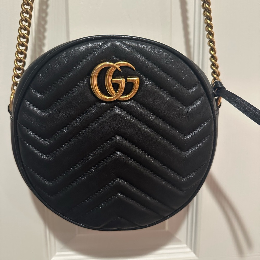 Gucci Round Marmont bag